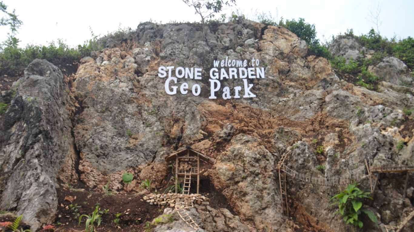 Harga Tiket Masuk Stone Garden Bandung
