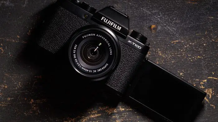 Harga Fujifilm XT100 dan Spesifikasi Lengkapnya