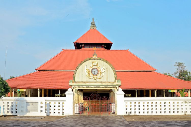 Masjid Gedhe Kauman salah satu masjid Indonesia yang memiliki arsitektur menawan