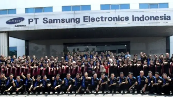 gaji karyawan PT Samsung electronics Indonesia