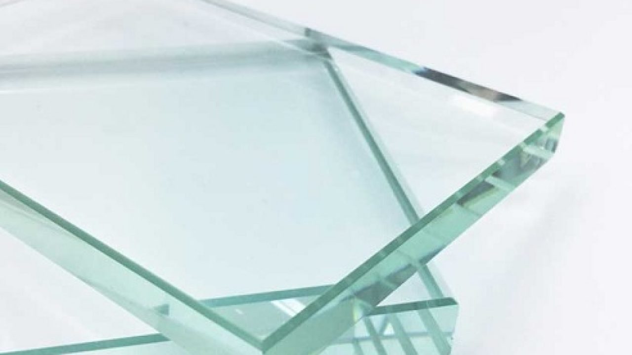 Harga Kaca Per Meter, Apakah Murah? Update 2024