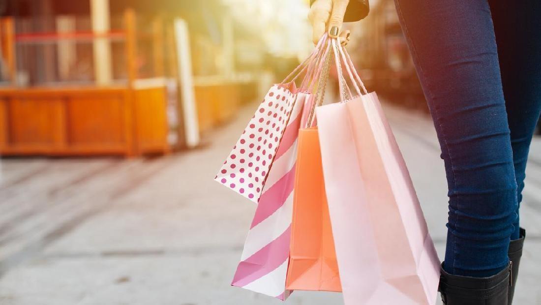 Bisnis Jasa Titip Online: Peluang Emas di Era Digital